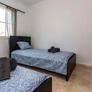bright-apartment-5-minutes-walking-from-the-beach.puertodelcarmen-hotels.org/